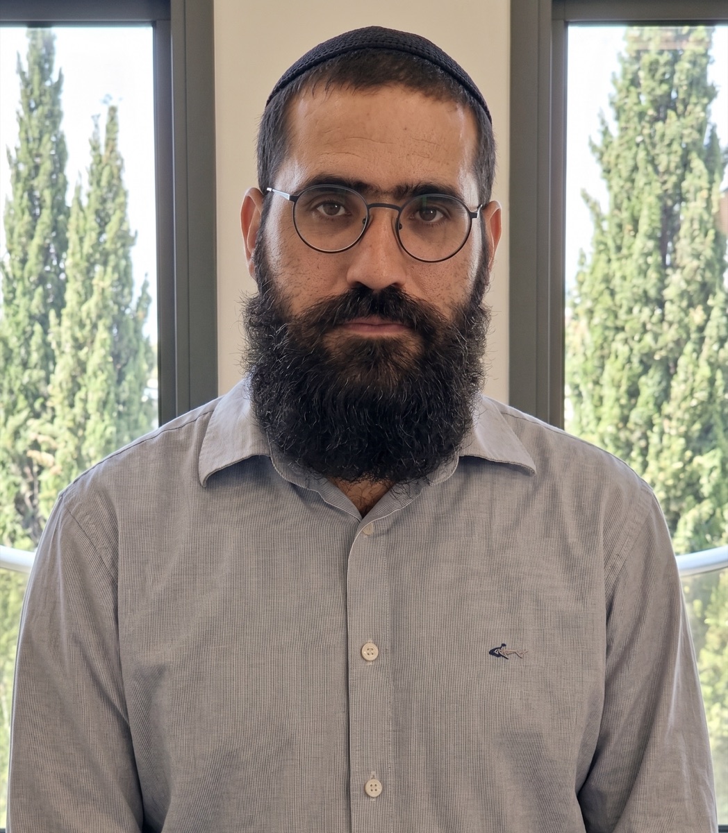 רו״ח שמוליק קוק — ביקורת · ייעוץ מס · בנייה ותשתיות · שותף, בן אור קוק רואי חשבון